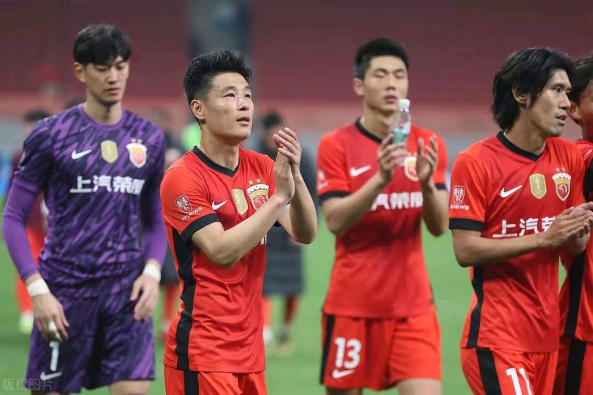 关于尤文图斯打破进球荒，武磊球迷集体高唱助威的信息