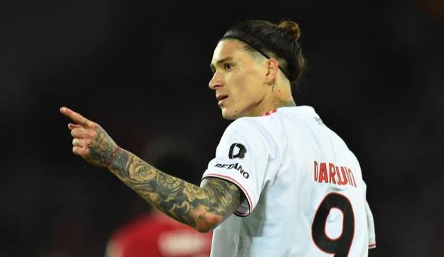 包含本菲卡传射建功，曼城新星横空出世，场边球探频频记笔记的词条